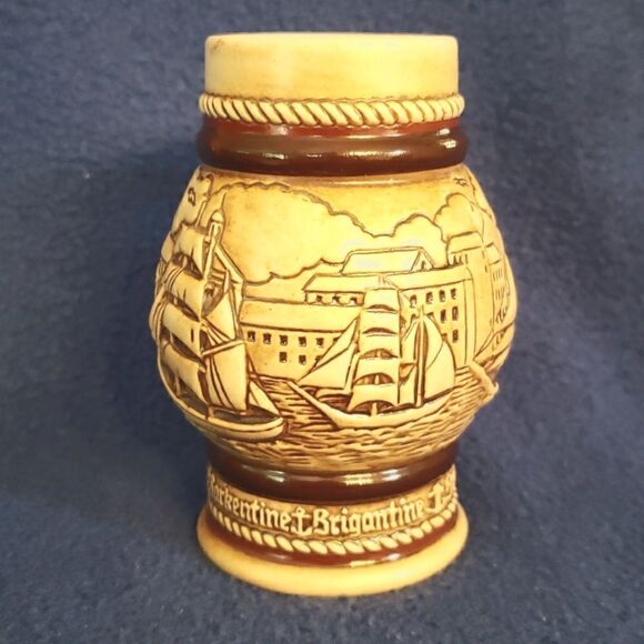 Vintage Avon Mini Stein - Clipper Ships - 1982 - Handcrafted in Brazil - Ceramar - Picture 4 of 8